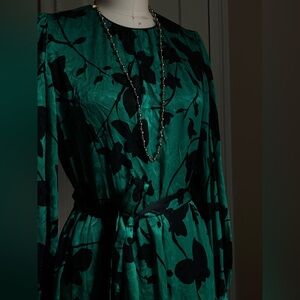 🥀 Flora Küng 100% Silk Emerald Jacquard Floral Dress Black Print Belted Sz 4 🥀